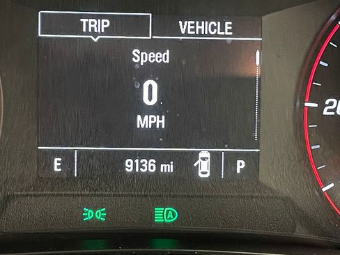 Used 2024 Chevrolet Trax RS w/ Driver Confidence Package image 6