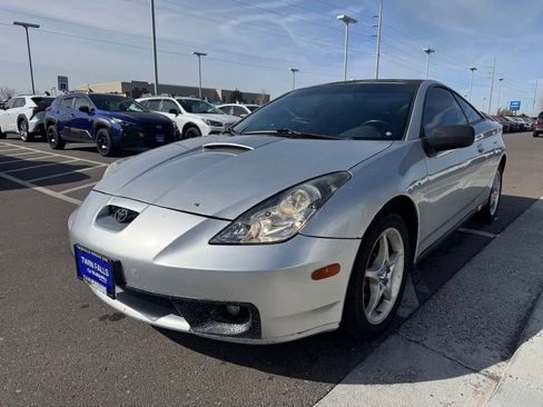 Used 2002 Toyota Celica GT-S FWD image 3