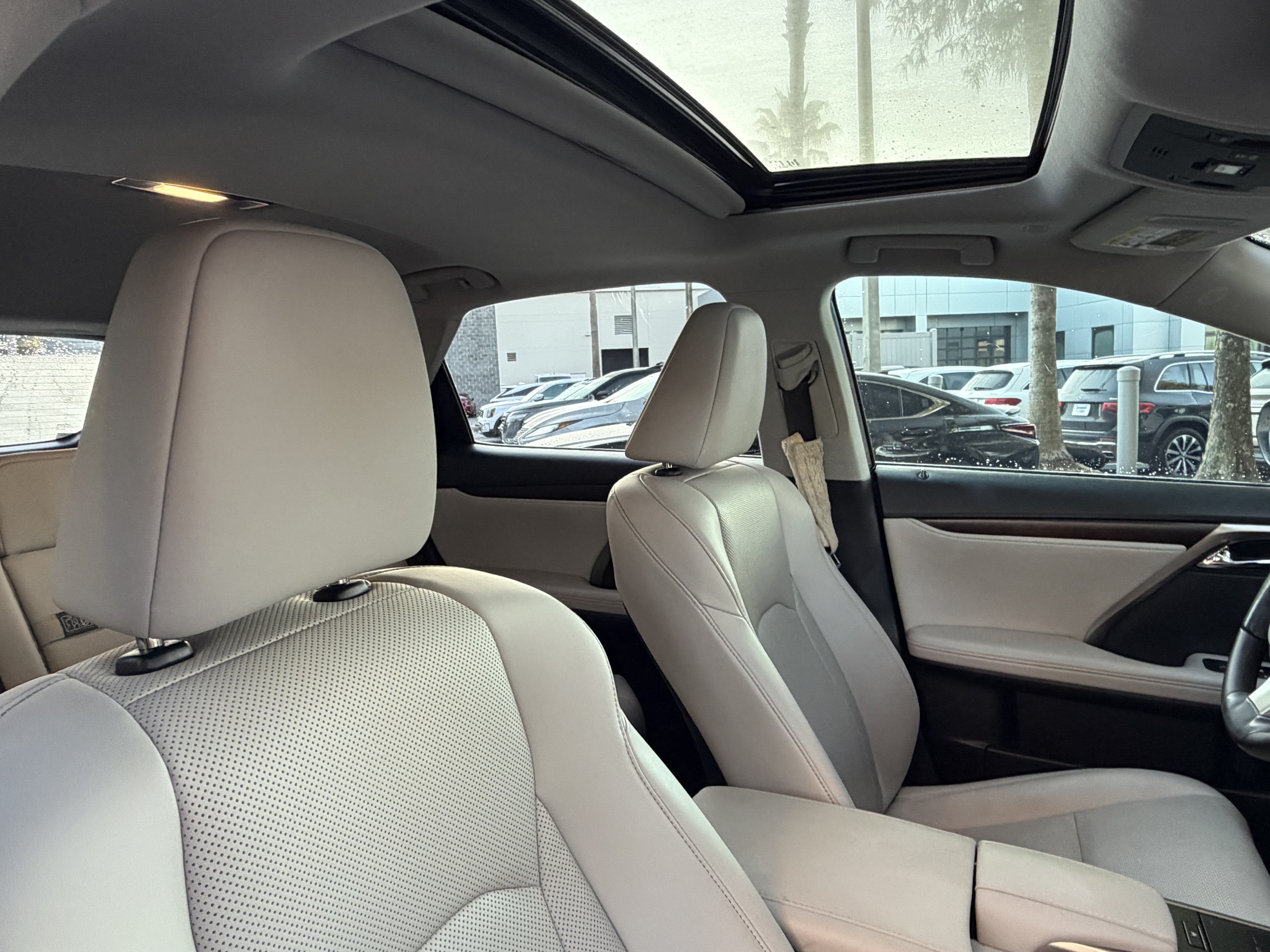 Used 2020 Lexus RX 350 FWD w/ Premium Package image 44