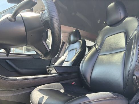 Used 2022 Tesla Model Y Performance AWD/4WD image 20