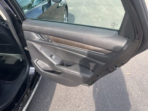 Used 2020 Honda Accord EX-L image 15