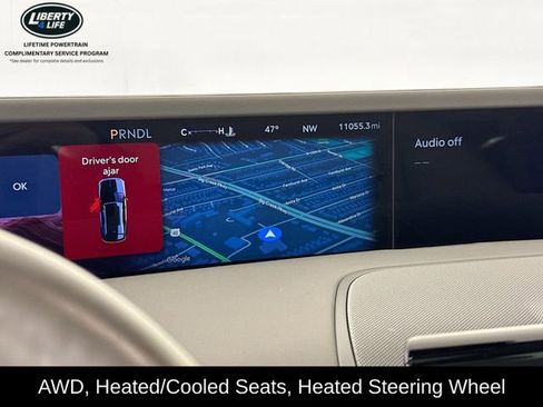 Used 2024 Lincoln Nautilus Premier w/ Equipment Group 102A image 13