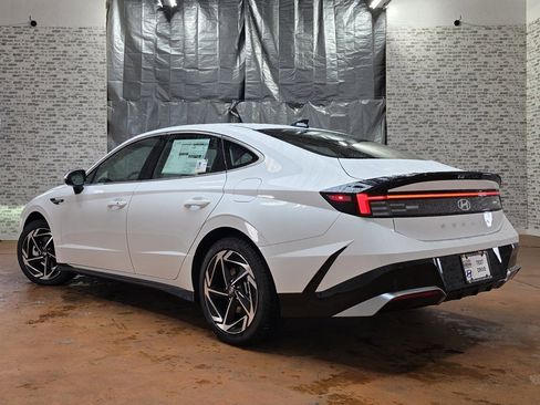New 2026 Hyundai Sonata SEL image 5