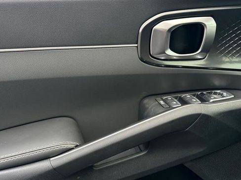 New 2026 Kia Sorento S image 11