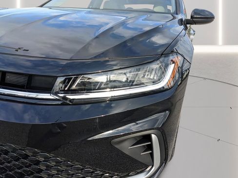 New 2026 Volkswagen Jetta SE FWD image 11