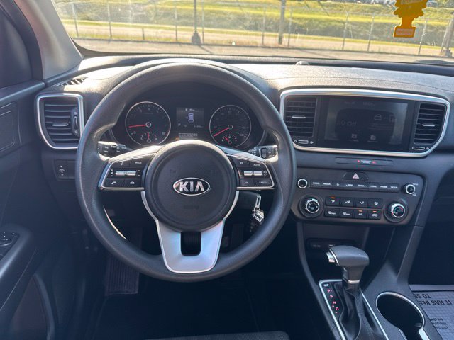 Used 2020 Kia Sportage LX AWD/4WD image 14