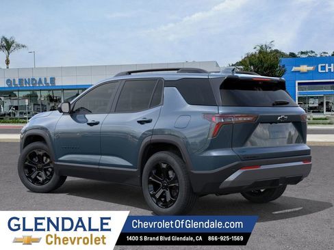 New 2026 Chevrolet Equinox LT w/ Midnight Edition FWD image 3