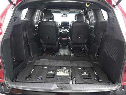 Used 2021 Toyota Sienna XSE FWD image 59