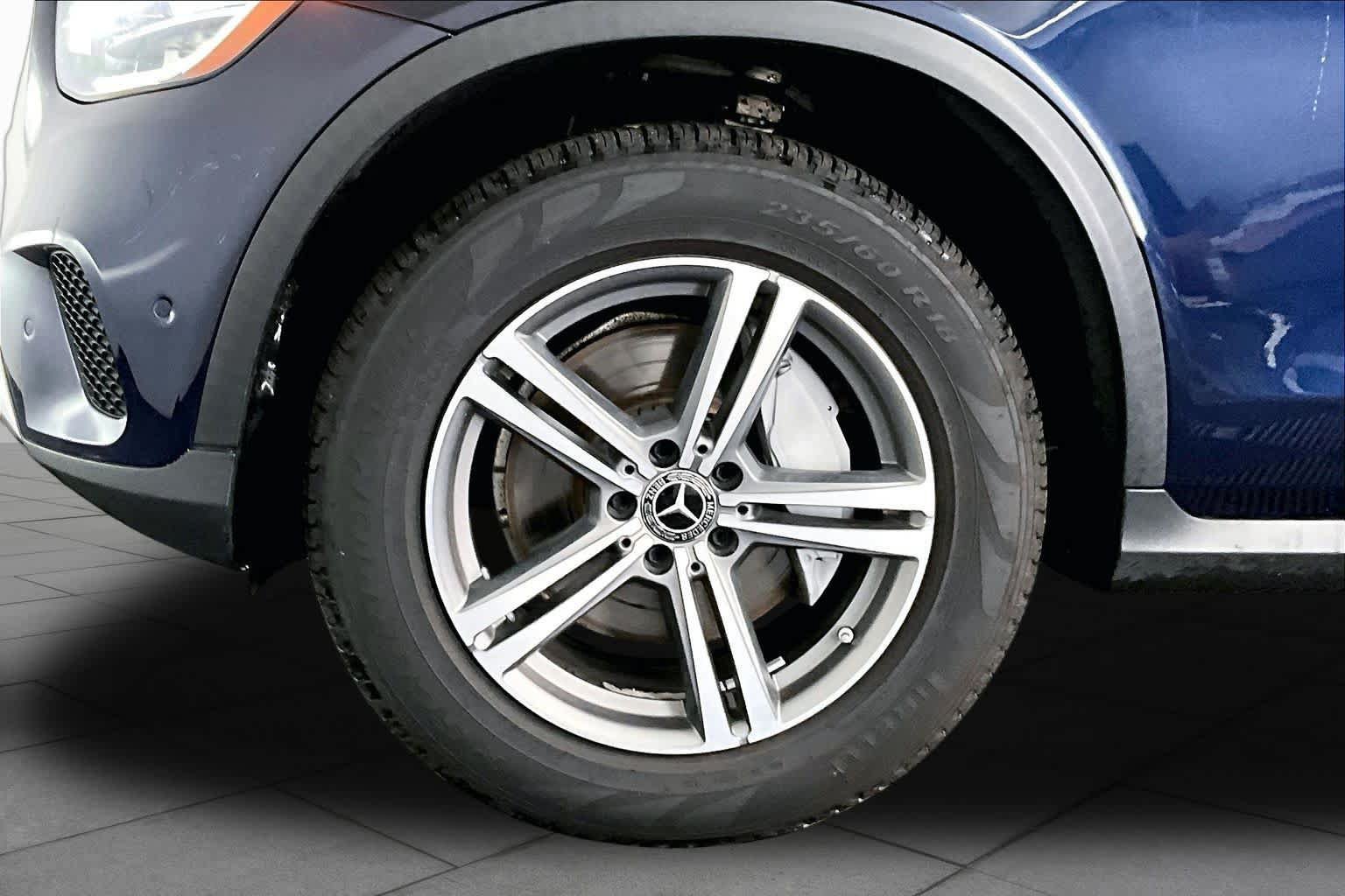 Certified 2020 Mercedes-Benz GLC 300 4MATIC image 11