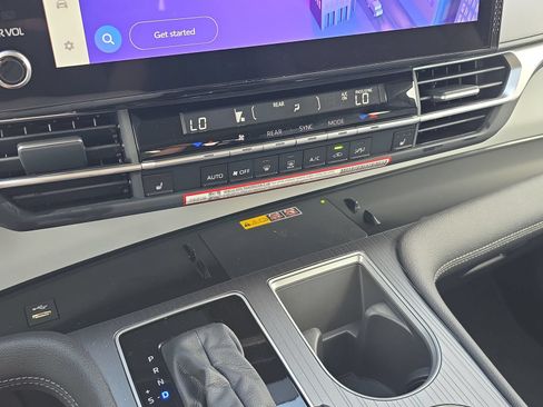 New 2026 Toyota Sienna XLE FWD image 20