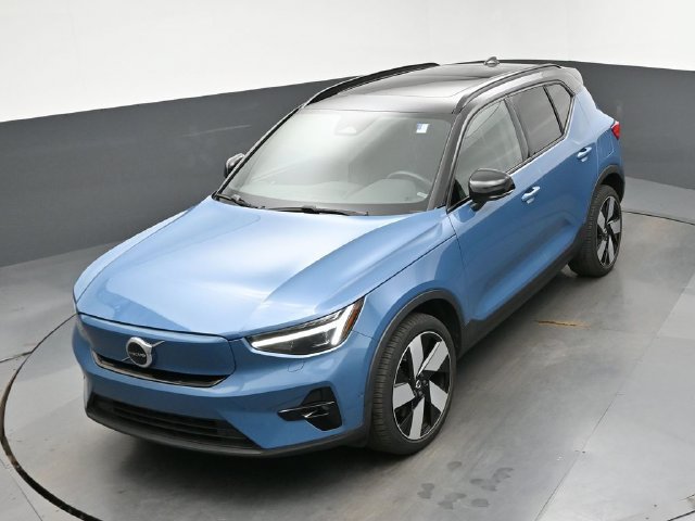 Used 2023 Volvo XC40 Recharge Ultimate AWD/4WD image 19