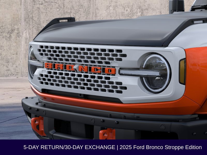 Used 2025 Ford Bronco Stroppe Edition AWD/4WD image 23