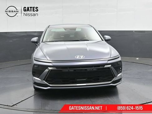 Used 2026 Hyundai Sonata SEL FWD image 5