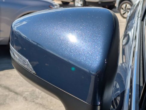 Certified 2023 Subaru Ascent Premium w/ Convenience Package image 12