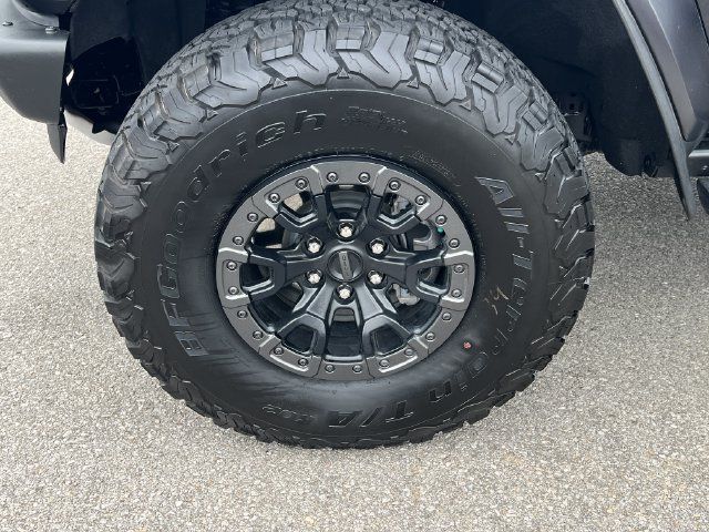 Used 2023 Ford Bronco Raptor w/ Interior Carbon Fiber Pack 6 AWD/4WD image 9