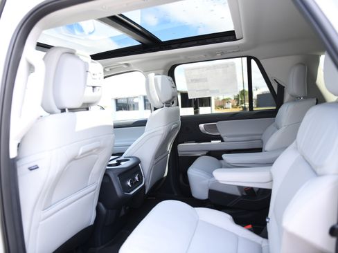 New 2026 Ford Expedition Max Platinum w/ Driver's Package image 13