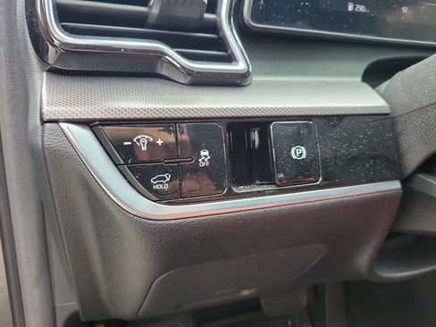 Used 2023 Kia Sportage SX FWD image 23