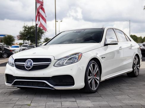 Used 2014 Mercedes-Benz E 63 AMG S-Model image 6