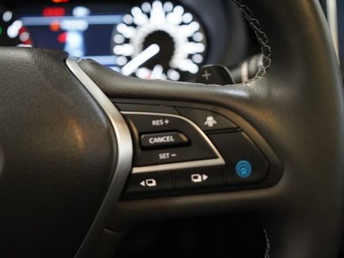 Used 2023 INFINITI QX50 Luxe AWD/4WD image 13