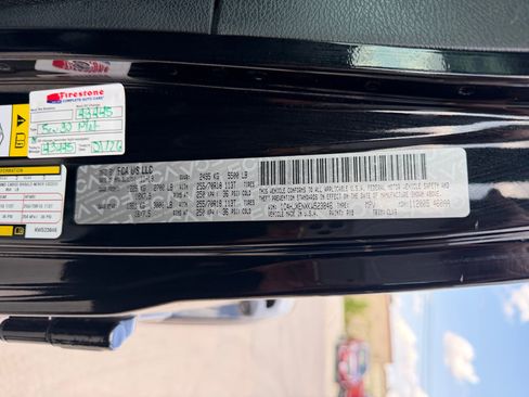 Certified 2019 Jeep Wrangler Unlimited Sahara AWD/4WD image 24