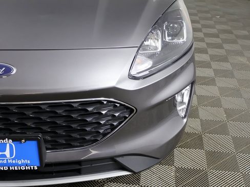 Used 2022 Ford Escape SEL w/ Technology Package image 15