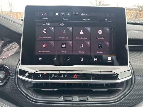 New 2026 Jeep Compass Latitude image 36