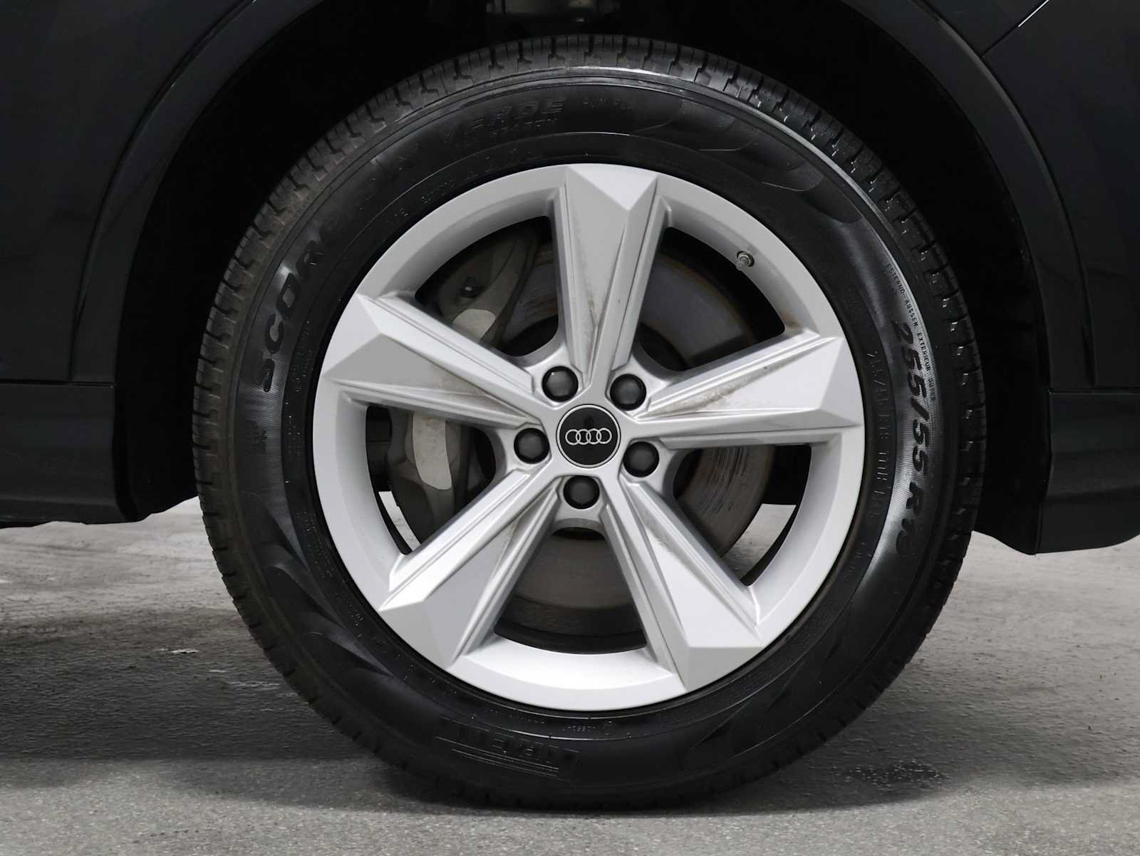 Certified 2026 Audi Q7 3.0T Premium AWD/4WD image 12