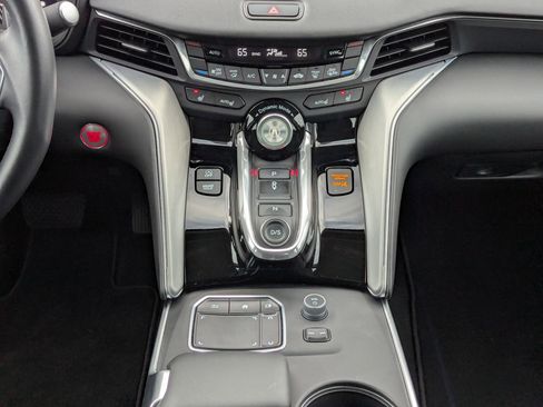 Certified 2025 Acura TLX w/ Technology Package image 19