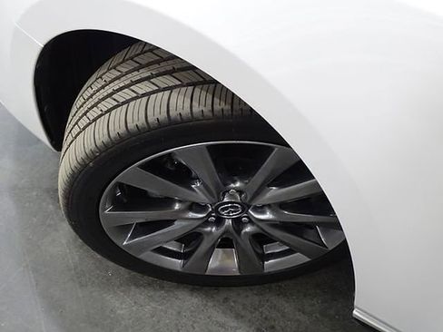 Used 2023 MAZDA MAZDA3 s image 41