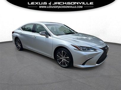 Used 2025 Lexus ES 350 w/ Premium Package