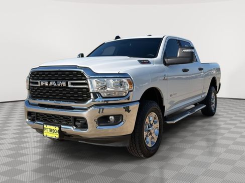 Used 2024 RAM 2500 Big Horn AWD/4WD image 4