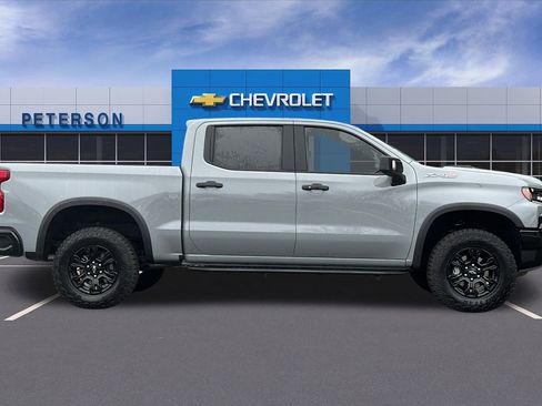 Certified 2025 Chevrolet Silverado 1500 ZR2 w/ Technology Package image 3