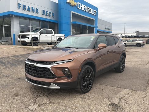 Used 2024 Chevrolet Blazer LT w/ Convenience Package FWD image 1