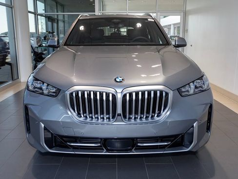 Used 2026 BMW X5 xDrive40i AWD/4WD image 2