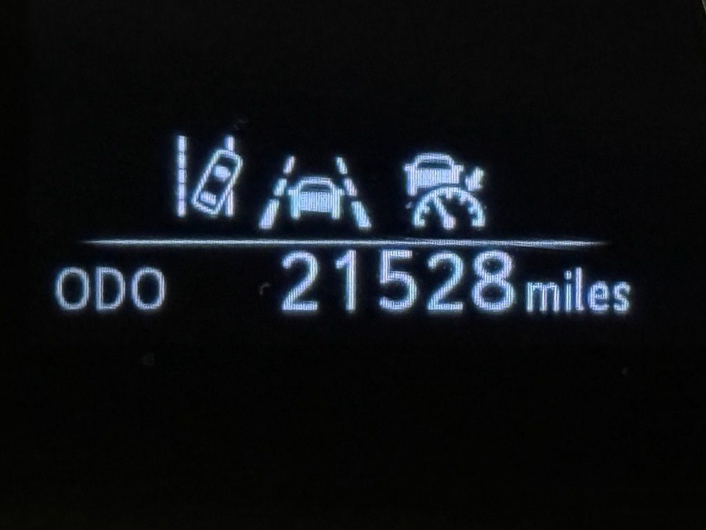 Certified 2025 Lexus NX 250 FWD image 3