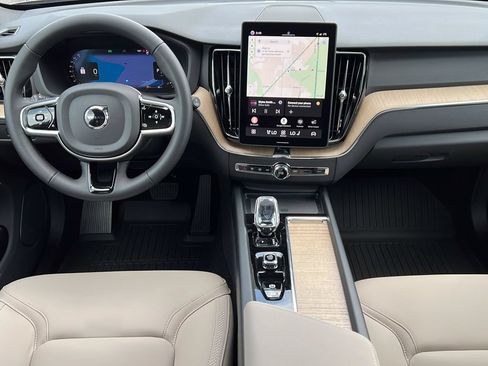 New 2026 Volvo XC60 B5 Plus w/ Climate Package AWD/4WD image 10