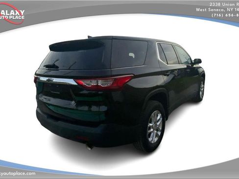 Used 2019 Chevrolet Traverse LS w/ LPO, Floor Liner Package AWD/4WD image 5