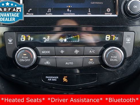 Used 2019 Nissan Rogue SV AWD/4WD image 28