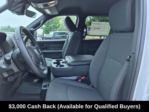 New 2026 RAM 2500 Tradesman AWD/4WD image 18