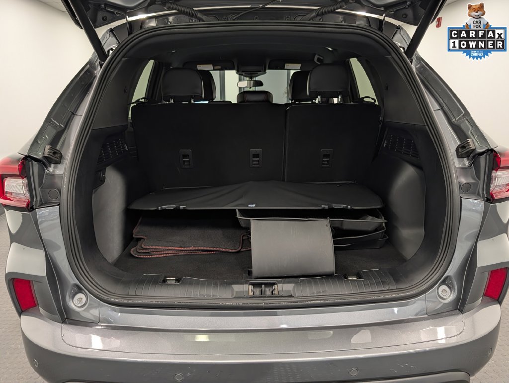 Used 2023 Ford Escape ST-Line w/ Tech Pack #1 AWD/4WD image 28