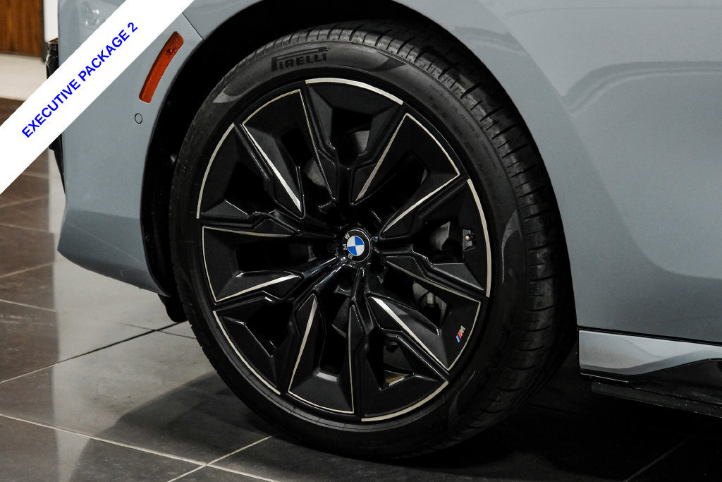 Used 2023 BMW i7 xDrive60 AWD/4WD image 67