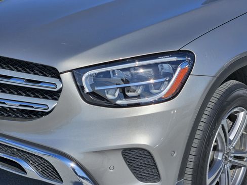 Used 2022 Mercedes-Benz GLC 300 image 9