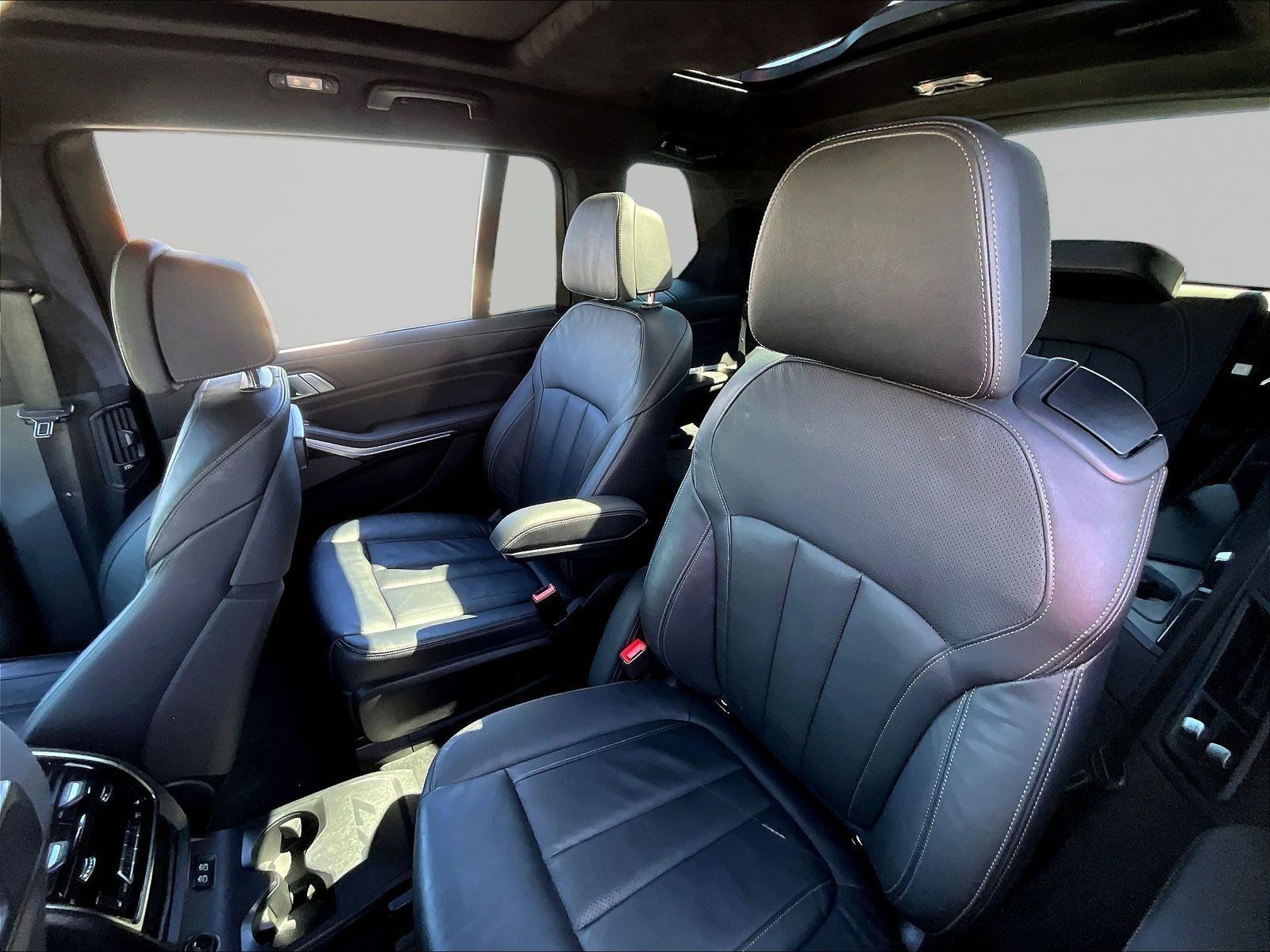 Used 2019 BMW X7 xDrive40i w/ Premium Package AWD/4WD image 22