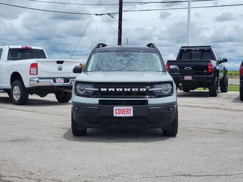 Certified 2022 Ford Bronco Sport Outer Banks w/ Tech Package AWD/4WD image 2