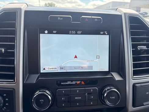 Used 2018 Ford F150 Lariat w/ Trailer Tow Package AWD/4WD image 22