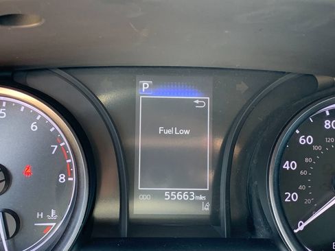 Used 2023 Toyota Camry SE FWD image 31