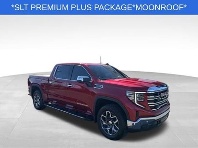 Used 2025 GMC Sierra 1500 SLT w/ SLT Premium Plus Package