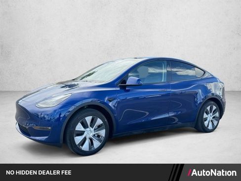 Used 2023 Tesla Model Y 2WD image 1