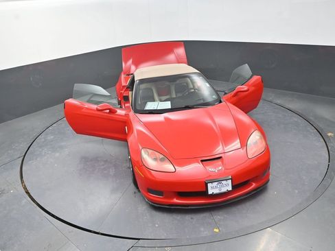 Used 2010 Chevrolet Corvette Grand Sport w/ Preferred Equipment Group image 30