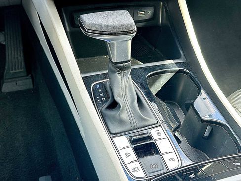 Used 2024 Hyundai Tucson SEL image 9